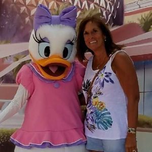 Meet your Posher, Brenda